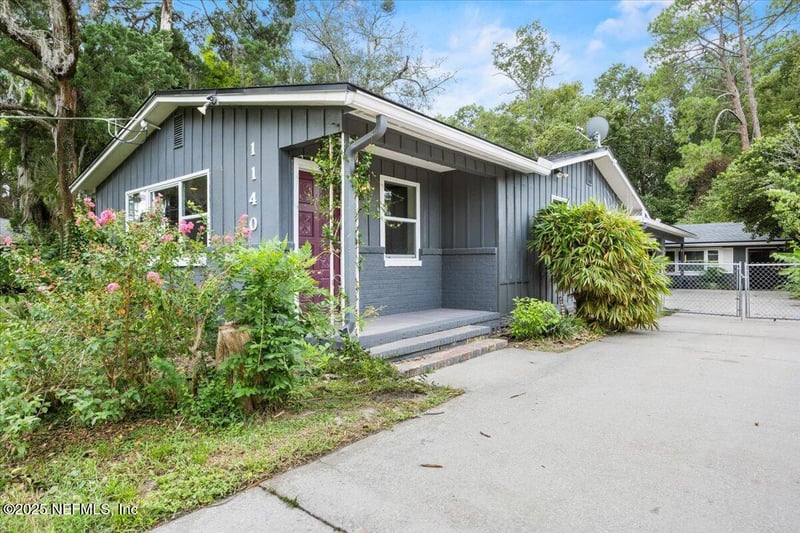 1140 Hickman Rd, Jacksonville, FL 32216