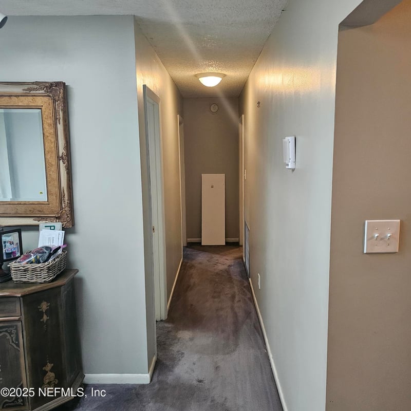 10596 Rutgers Rd, Jacksonville, FL 32218