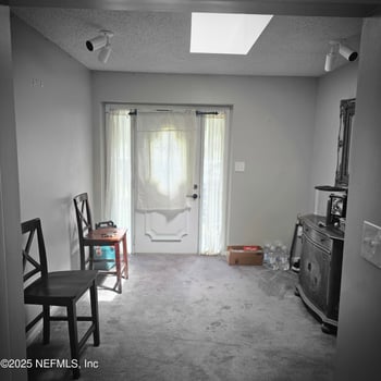 10596 Rutgers Rd, Jacksonville, FL 32218