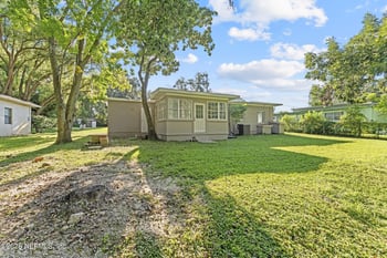 422 Tabor Dr, Jacksonville, FL 32216
