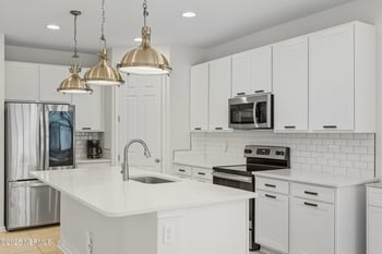 6363 Thatcher Ln, Jacksonville, FL 32222