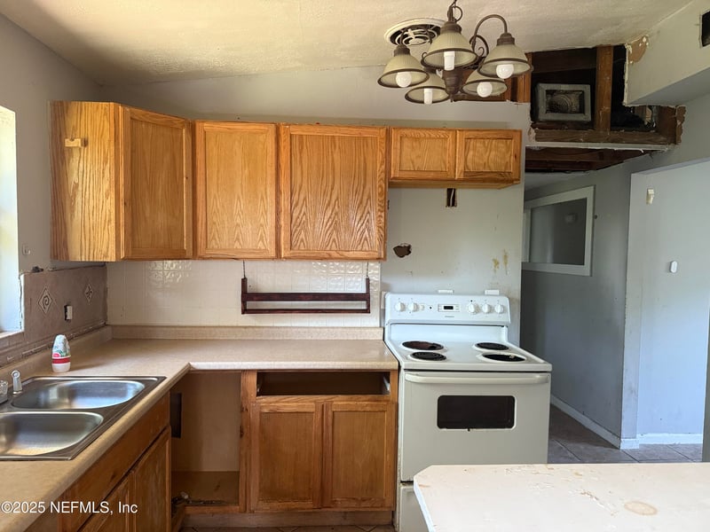 3944 Cobalt Ave, Jacksonville, FL 32210