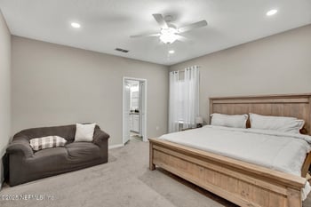 1641 Strawberry Creek Ct, Jacksonville, FL 32211