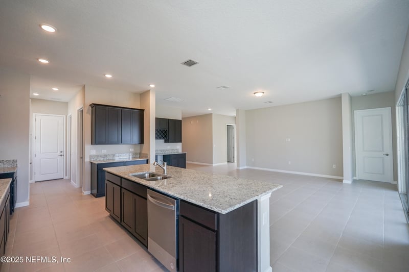 33 Reverie Dr, Palm Coast, FL 32137