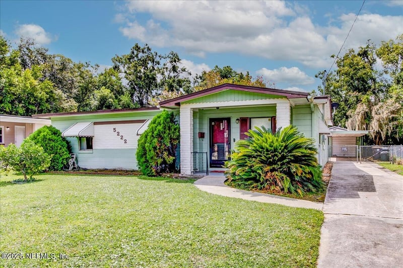 5222 Hollycrest Dr, Jacksonville, FL 32205