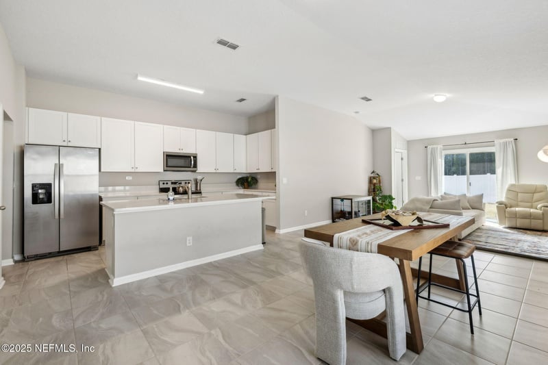 4866 Morning Rise Cir, Jacksonville, FL 32218