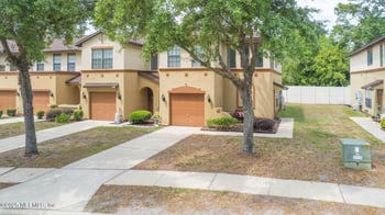 5340 Brighton Park Ln, Jacksonville, FL 32210