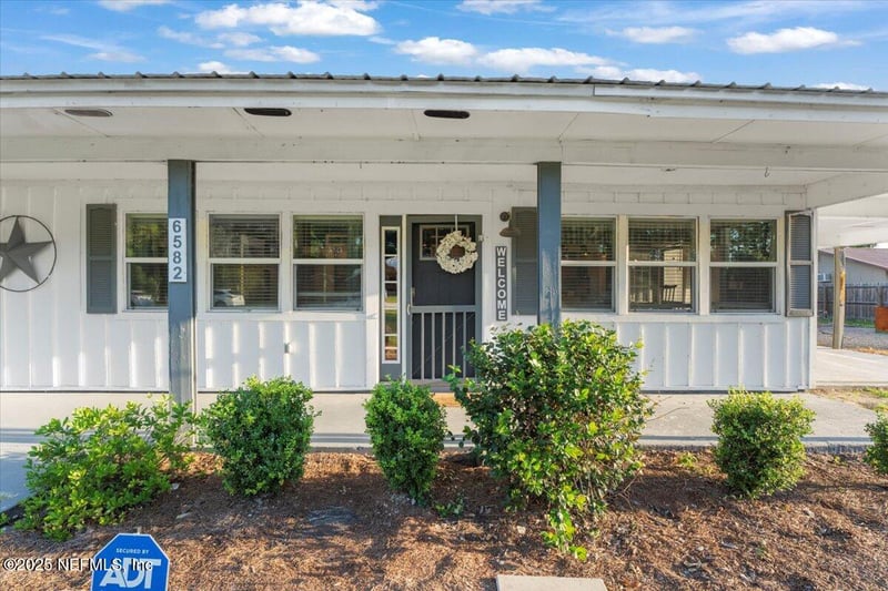 6582 Hamilton Crews Rd, Macclenny, FL 32040