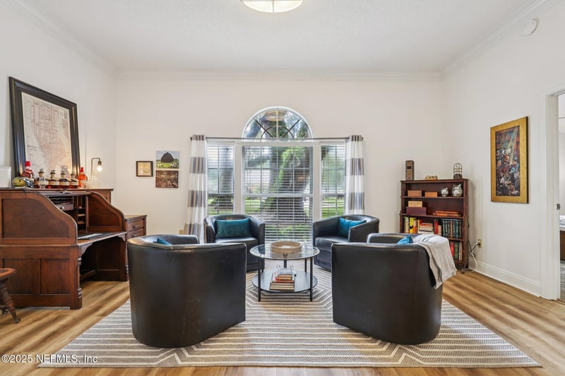 2561 Emperor Dr, Jacksonville, FL 32223