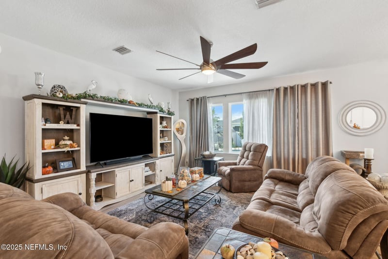 11948 Bridgehampton Rd, Jacksonville, FL 32218