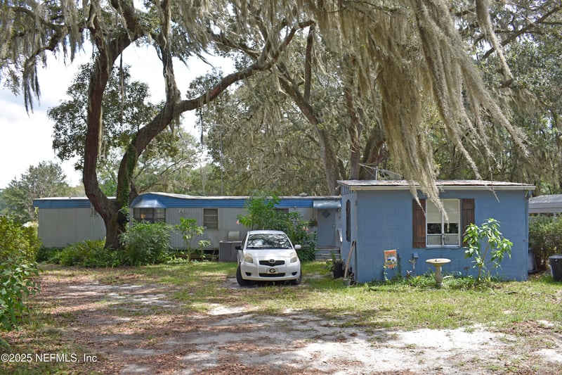 148 Swan Lake Dr, Melrose, FL 32666