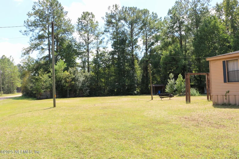 54089 Huckleberry Ln, Callahan, FL 32011