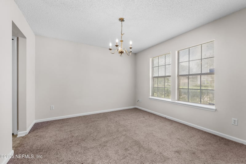 13563 Ashford Wood Ct, Jacksonville, FL 32218