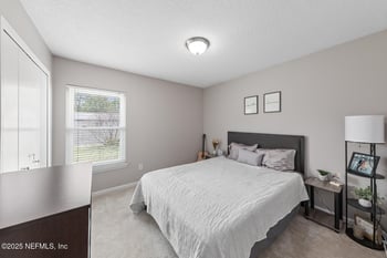 334 Silent Brook Trl, Jacksonville, FL 32225