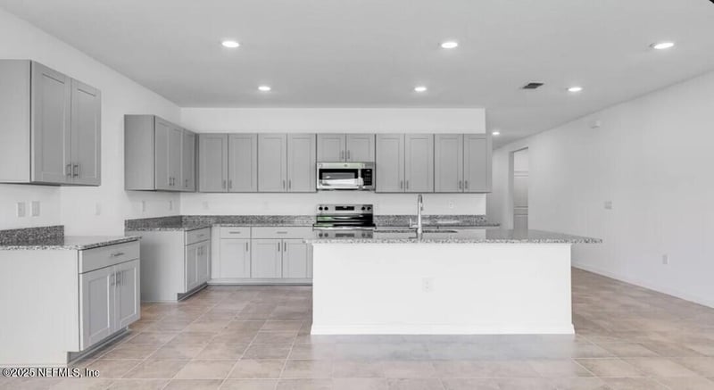 8124 Archibald Ter, Jacksonville, FL 32219