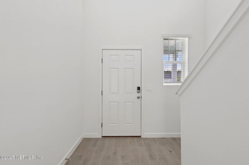 7335 Queensgate Cir, Jacksonville, FL 32219