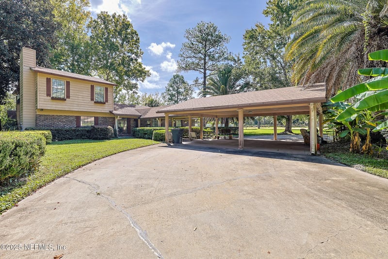 1610 Rivers Rd, Green Cove Springs, FL 32043