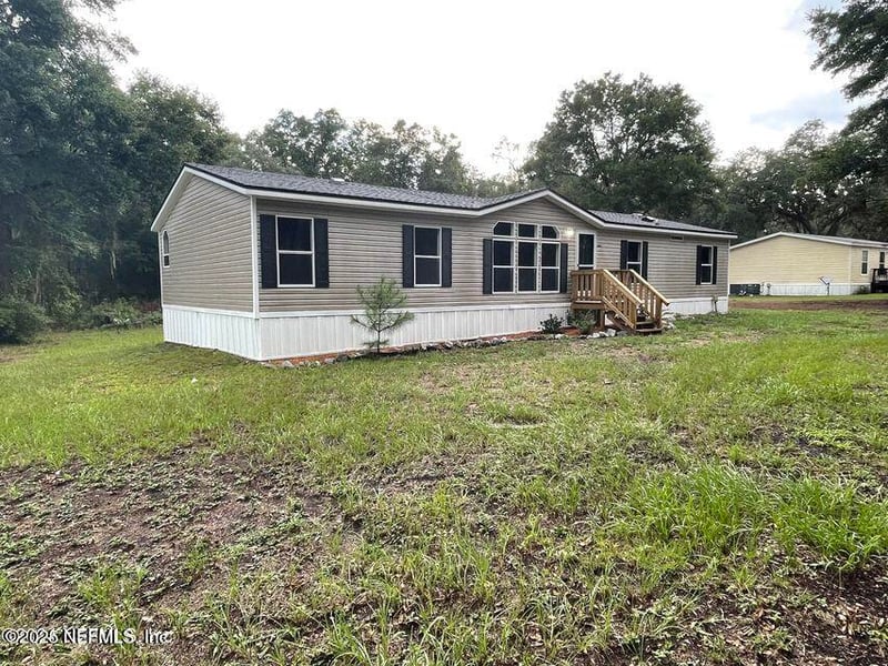 67089 Elnora Ln, Yulee, FL 32097