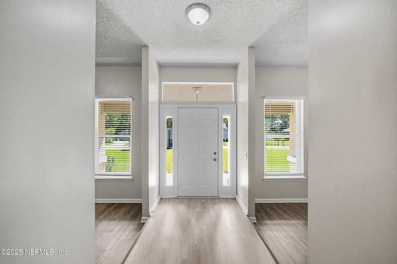 439 Jax Estates Dr, Jacksonville, FL 32218