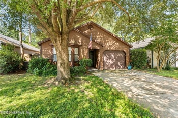 1840 Yukon Ct, Middleburg, FL 32068