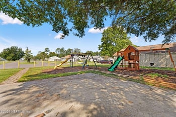 1840 Yukon Ct, Middleburg, FL 32068