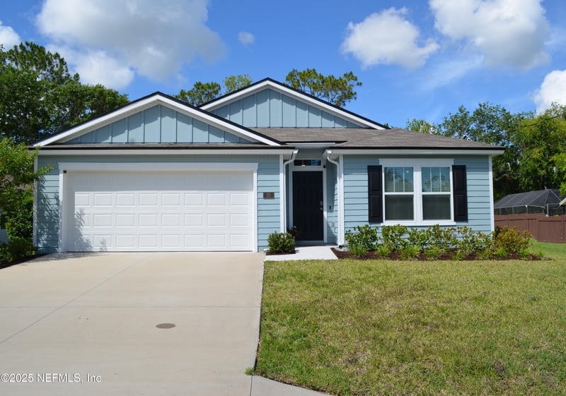 35 Putter Dr, Palm Coast, FL 32164