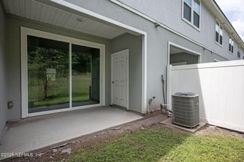 805 Gate Run Rd, Jacksonville, FL 32211