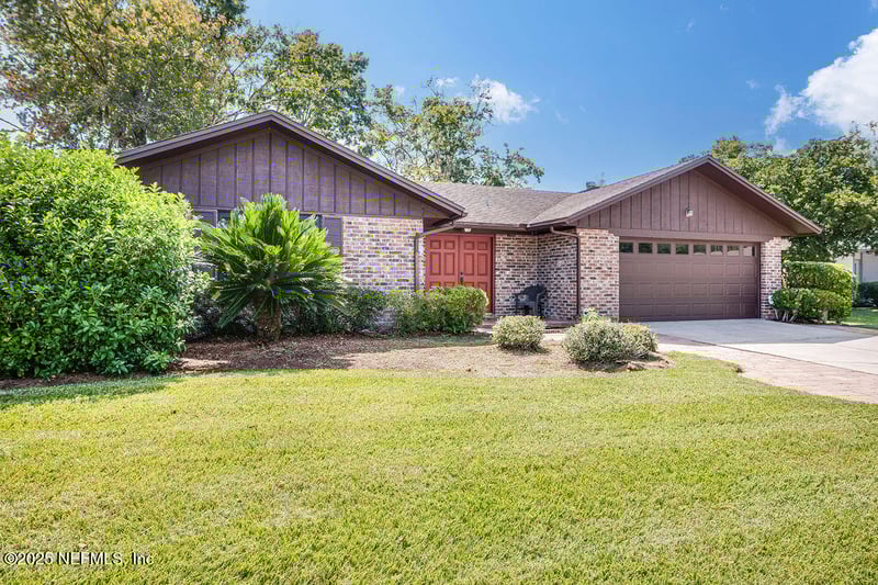 584 Arthur Middleton Cir, Orange Park, FL 32073