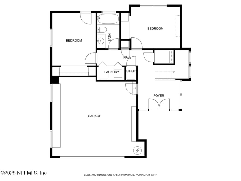 94 Oceanside Dr, Atlantic Beach, FL 32233