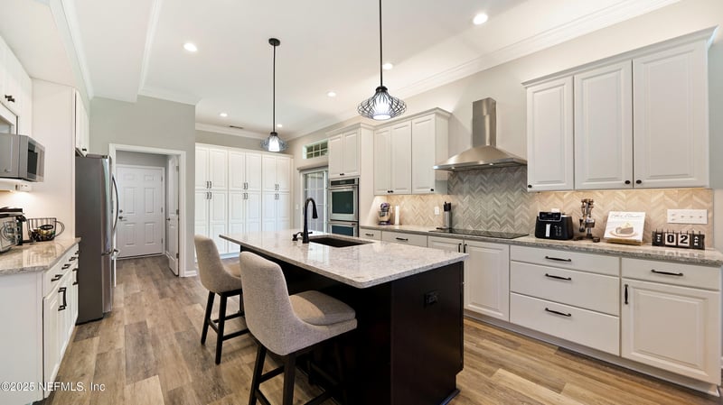 3421 Sanctuary Blvd, Jacksonville Beach, FL 32250