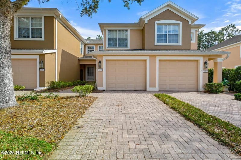 8699 Little Swift Cir #25G, Jacksonville, FL 32256