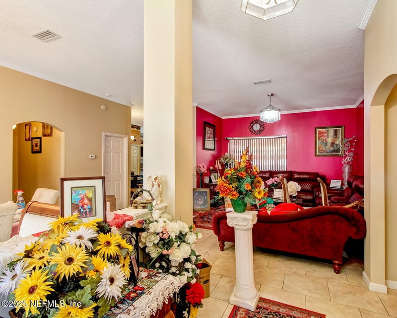 5960 Long Cove Dr, Jacksonville, FL 32222