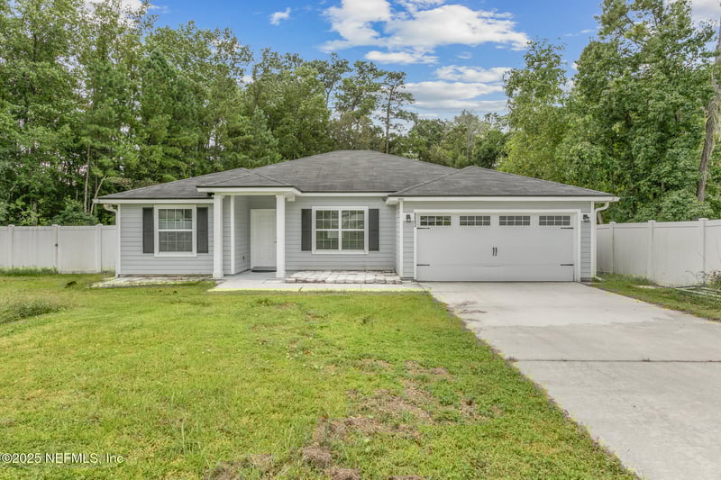 8882 Hogan Rd, Jacksonville, FL 32216