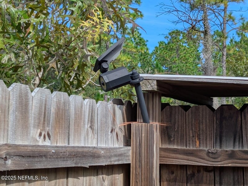 442 Akron St, Interlachen, FL 32148