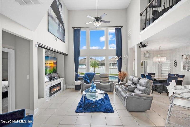 318 Juliana Ct, Orange Park, FL 32065