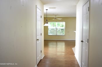 800 Black Cherry Dr, St Johns, FL 32259