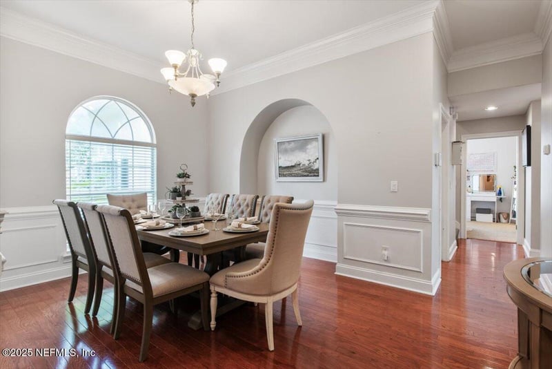 1161 Dover Dr, St Johns, FL 32259