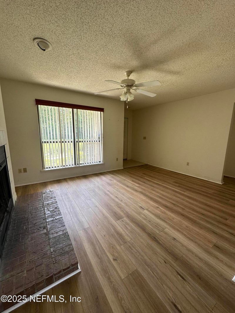 10200 Belle Rive Blvd #105, Jacksonville, FL 32256