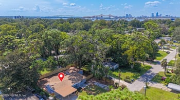 5422 Oak Forest Dr, Jacksonville, FL 32211