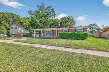 6647 Manhattan Dr, Jacksonville, FL 32219