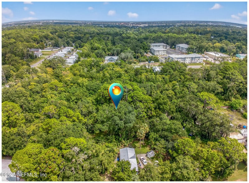 933 John St, St Augustine, FL 32084