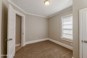 7124 Lorain St, Jacksonville, FL 32208