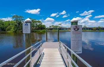 4623 Benlocke Rd, Jacksonville, FL 32210