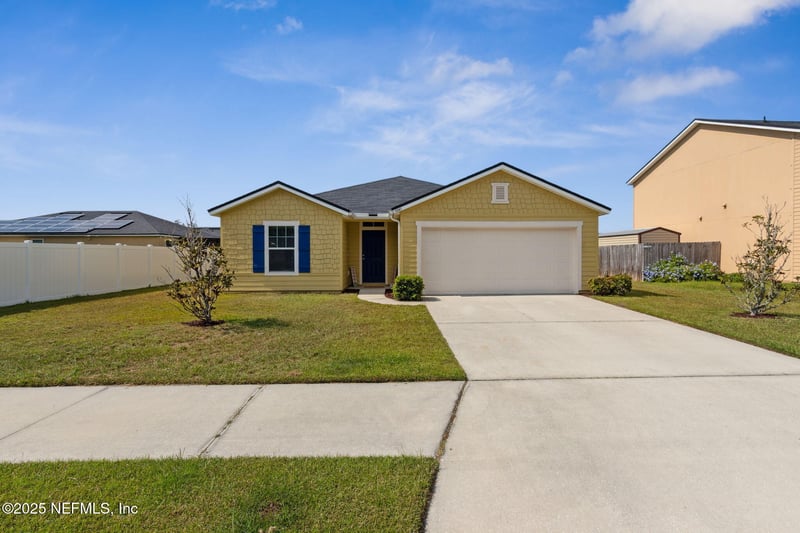 15391 Bareback Dr, Jacksonville, FL 32234