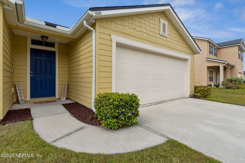 15391 Bareback Dr, Jacksonville, FL 32234