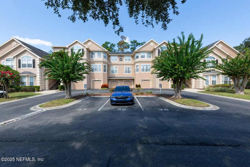 13810 Sutton Park Dr #636, Jacksonville, FL 32224