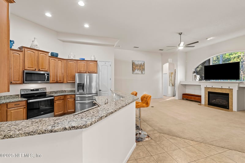 845 Songbird Dr, Orange Park, FL 32065