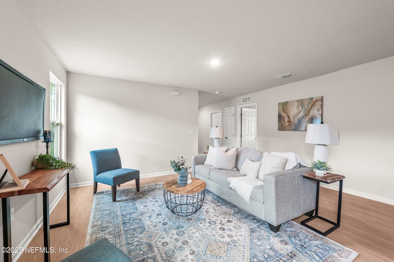 8077 Devoe St, Jacksonville, FL 32220