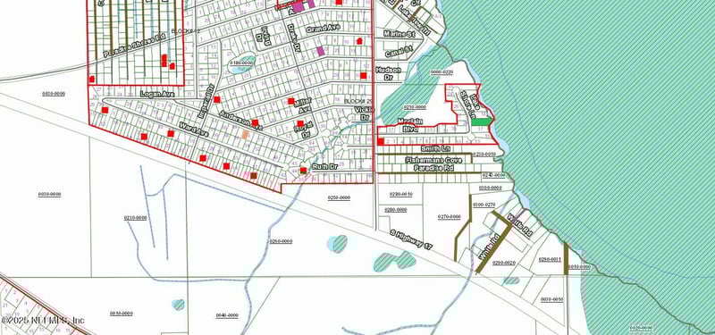 215 Anderson Ave, Crescent City, FL 32112