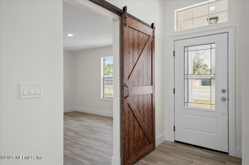 3874 Star Leaf Rd, Jacksonville, FL 32210